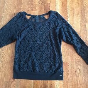 Guess lace 3/4 sleeve top Medium